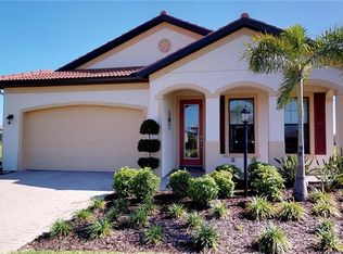 10217 Loch Lomond Dr, Bradenton, FL 34211