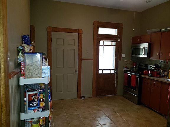 4th image of 153 S 21st St