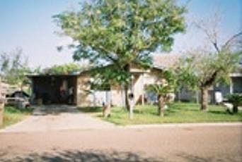 1st image of 1013 Durmiendo St