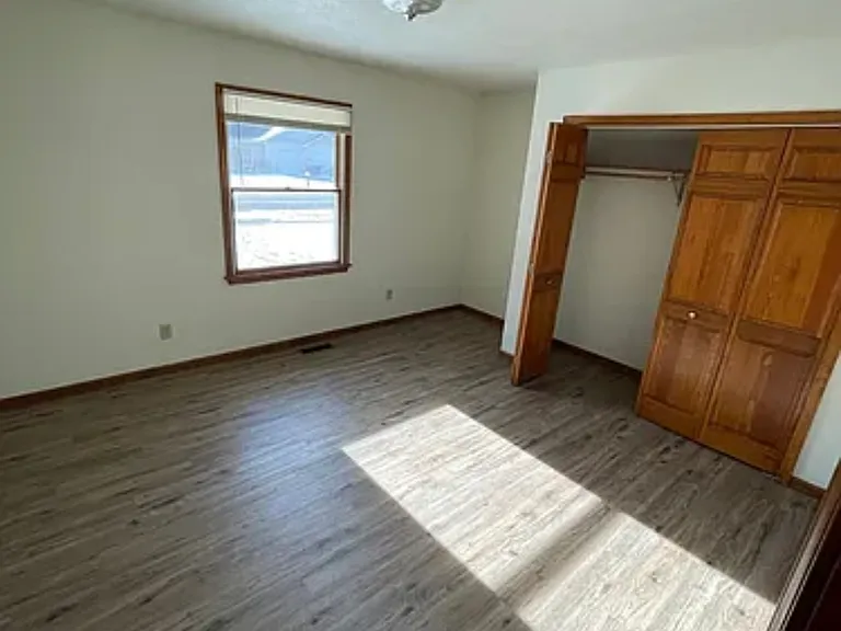 718 & 722 8th Pl SW #718 — Photo 3