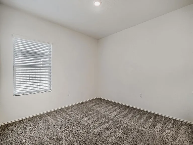 7001 Tonka Ln — Photo 21