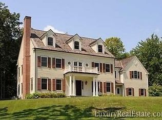 111 Hawks Hill Rd, New Canaan, CT 06840