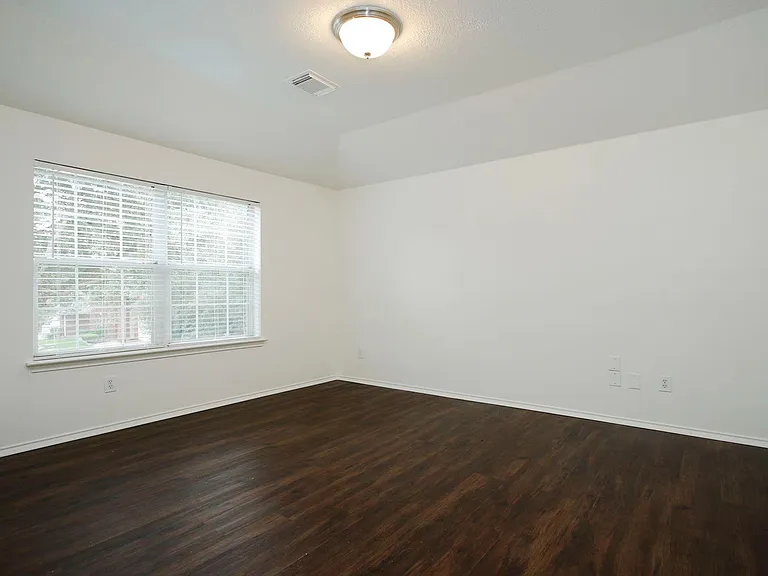 20102 Glacier Falls Dr — Photo 37