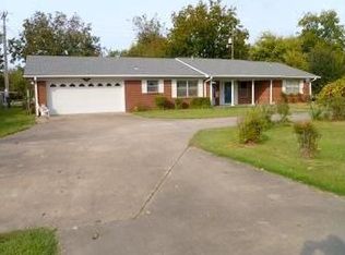 515 W Broadway St, Spiro, OK 74959