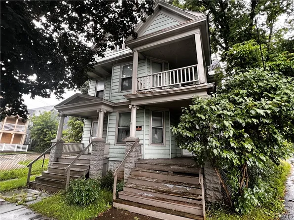 1409 Francis St, Utica, NY 13502