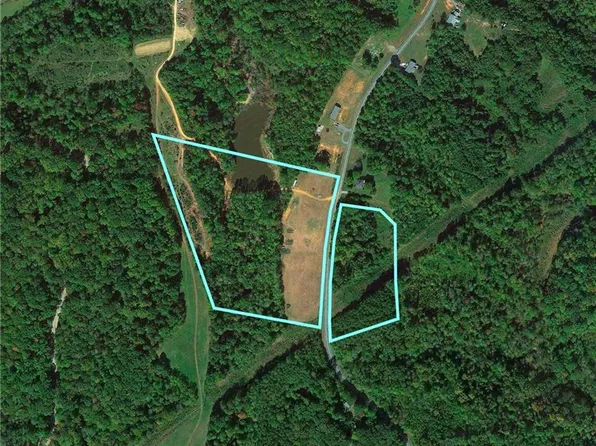 3 Delta Church Rd, Sandy Ridge, NC 27046