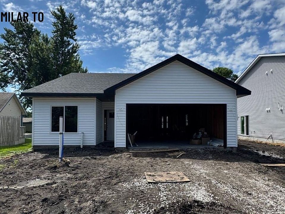 1st image of 409 Benton St