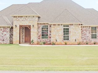 1180 NW Still Water Trl, Lawton, OK 73507