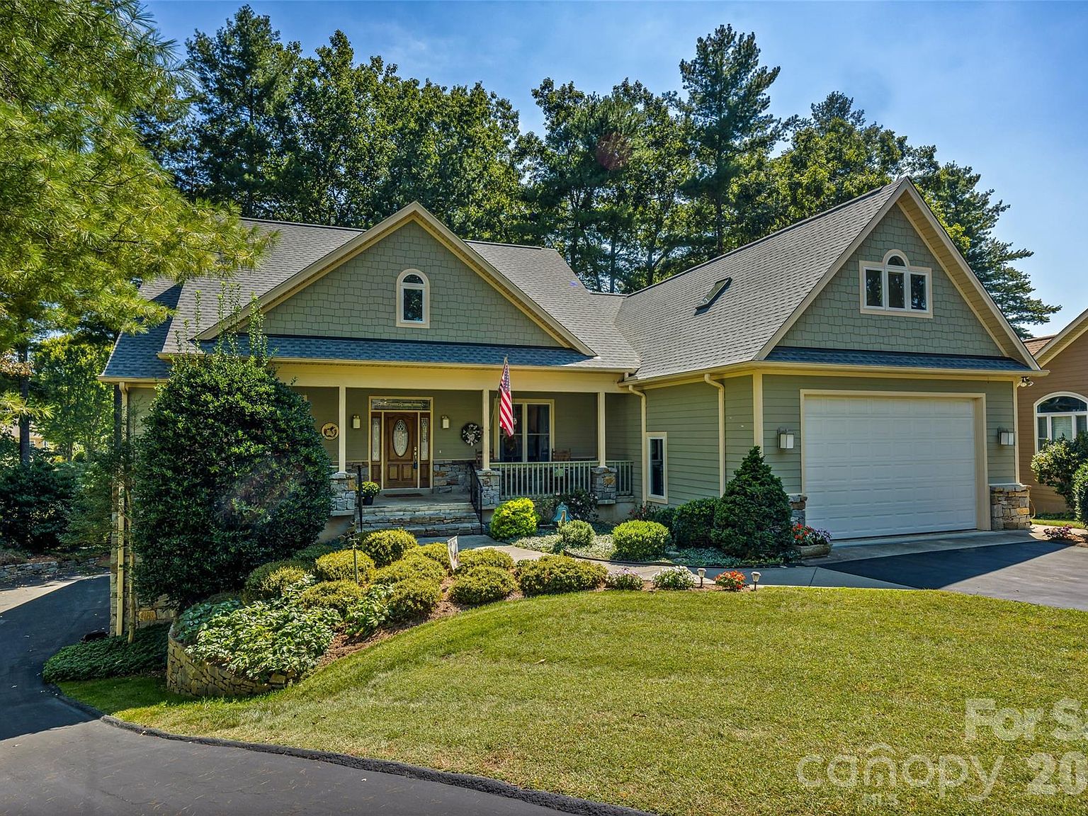151 Shadowleaf Dr — Cummings Cove Golf & Country Club