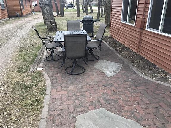 3rd image of Cabin 7 Co Hwy #145