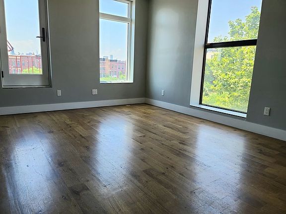 2nd image of 459 E 135th St #5D