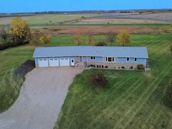 2922 Highway 81, Manvel, ND 58256
