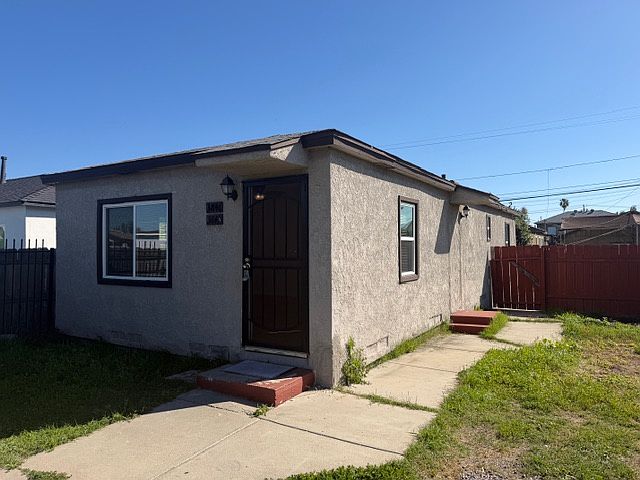 1st image of 3841 Menlo Ave