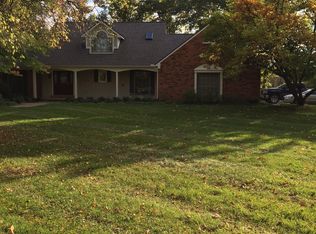 1588 E Gunn Rd, Rochester, MI 48306