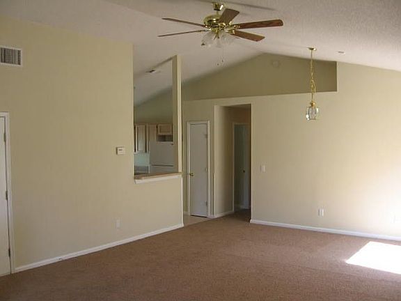 4th image of 10721 Meadow Lea Dr