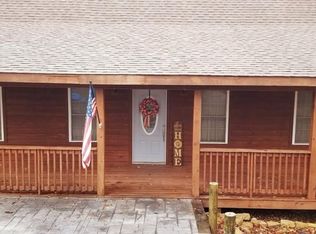 165 Kangaroo Ridge Rd, Byrdstown, TN 38549