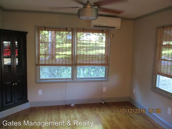 3rd image of 105 W Orange St