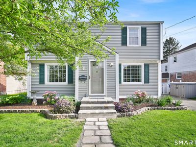 61 Cedar Street, Newington, CT, 06111