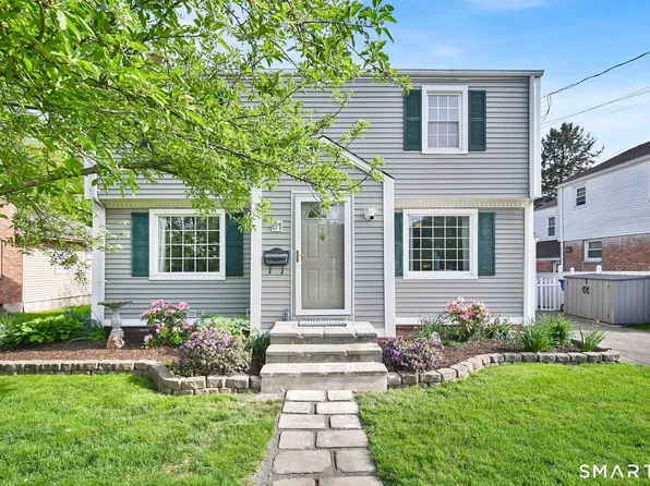 61 Cedar Street, Newington, CT 06111