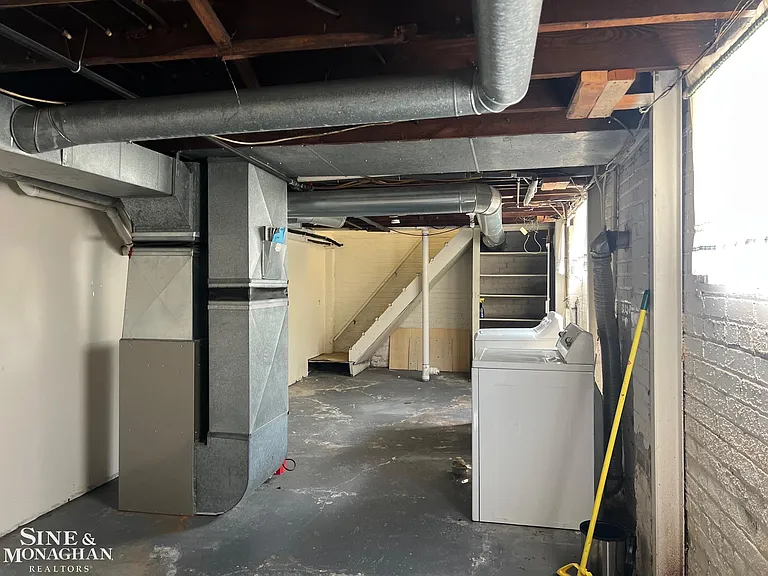 1450 Maryland St — Photo 24