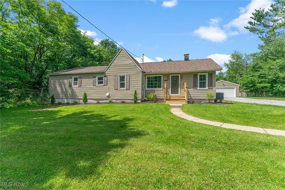 5843 Fairlawn Ave photo 1