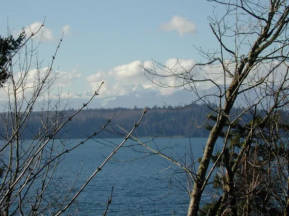 41275 Foulweather Bluff Rd NE, Hansville, WA 98340