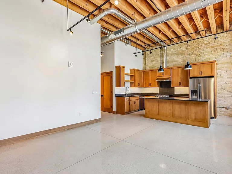 Ward House — Photo 100