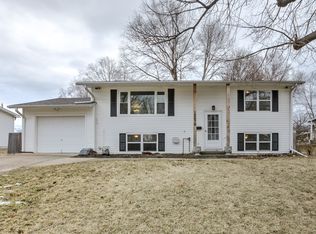 12576 Orchard Ave, Omaha, NE 68137