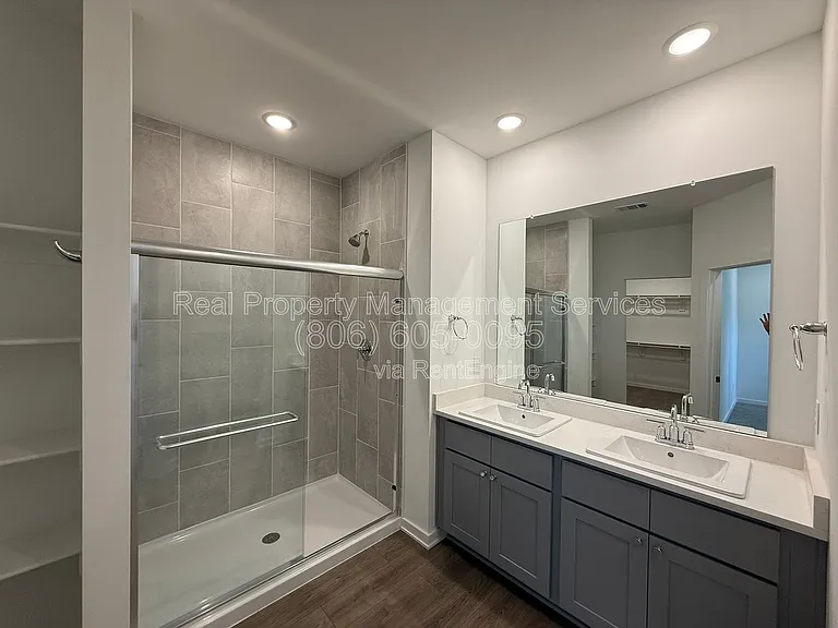 2925 138th Pl — Photo 6