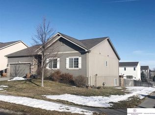 15954 Meredith Ave, Omaha, NE 68116