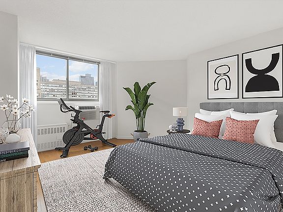 4th image of 470 2nd Ave APT 8F