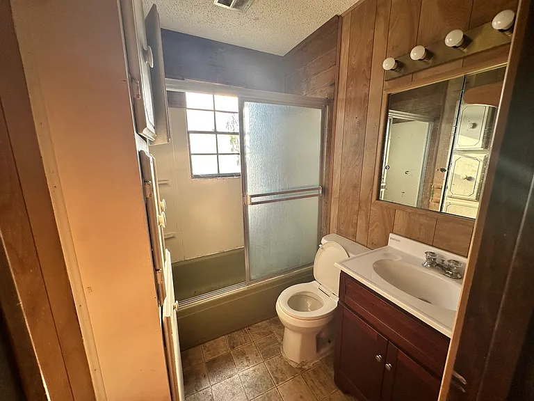 305 Dolomita St — Photo 3
