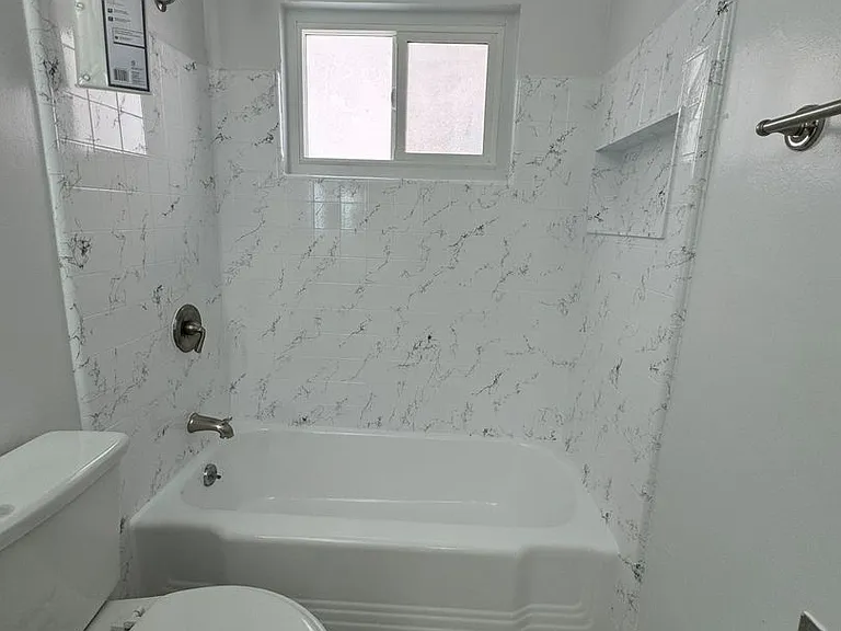11330 Ohio Ave — Photo 20