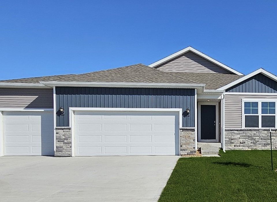 1st image of 5509 NE Seneca Dr