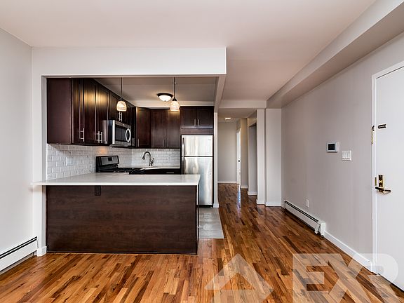 2nd image of 329 Beach 65th St Fl 2