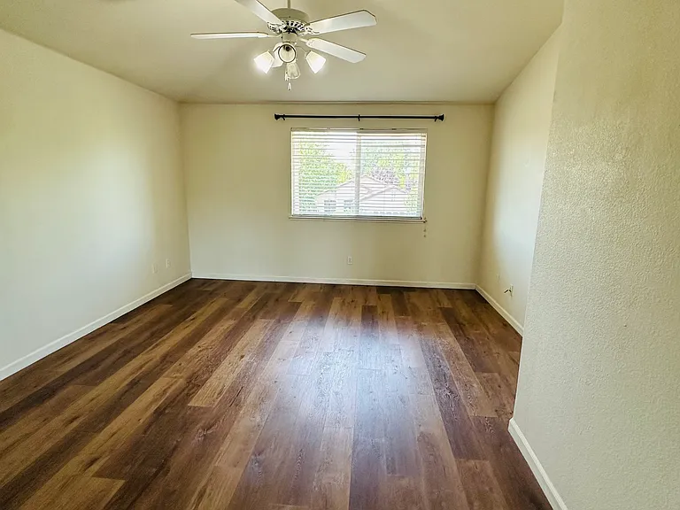 3557 Envero Way — Photo 8