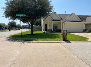 3908 Crown Ridge Ct, College Station, TX 77845