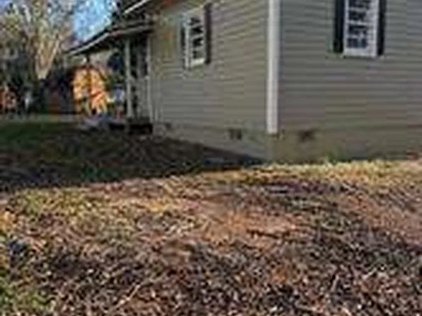 43 Ash St, Commerce, GA 30529