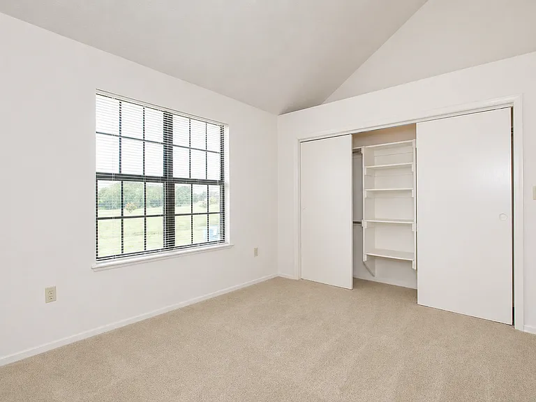 The Gables Apartments — Photo 20