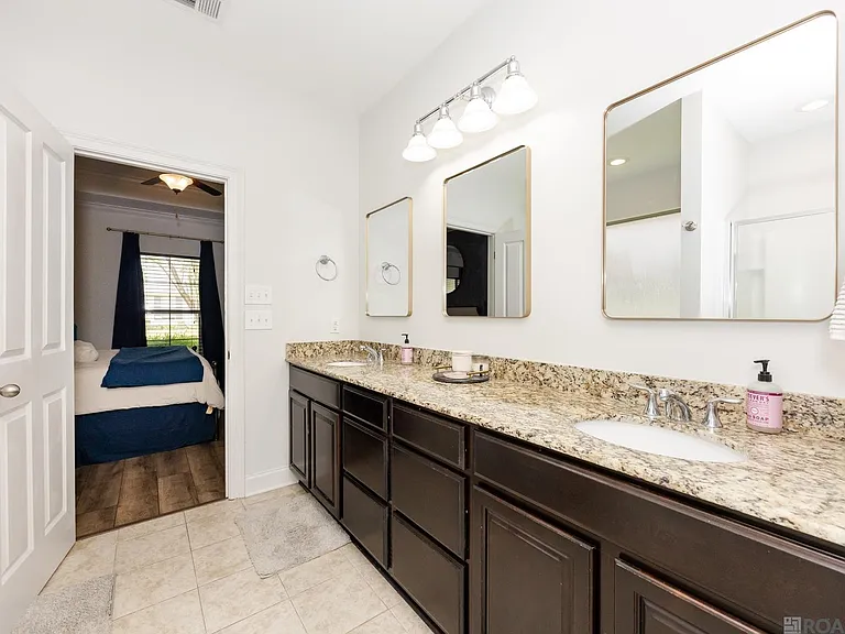 10425 Grace Ln — Photo 10