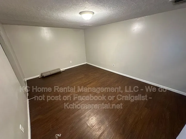 5029 NE 56th Pl — Photo 27