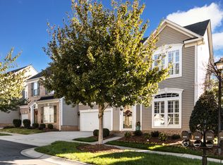 10300 Linksland Dr, Huntersville, NC 28078