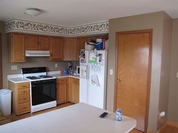 4th image of 65709 Honeysuckle Ave