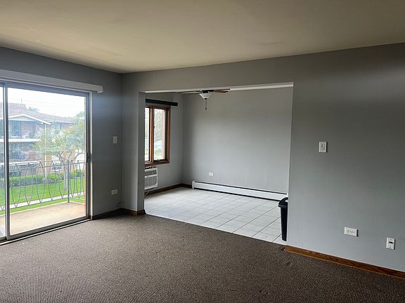 4th image of 4754 W 101st St APT 3C