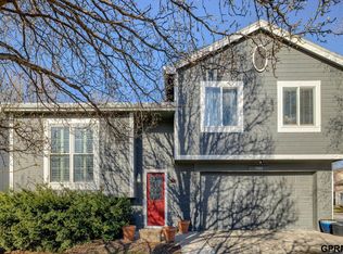 5302 S 190th Ter, Omaha, NE 68135