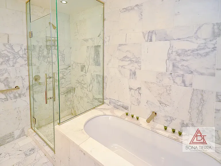 18 W 48th St #23D — Photo 5