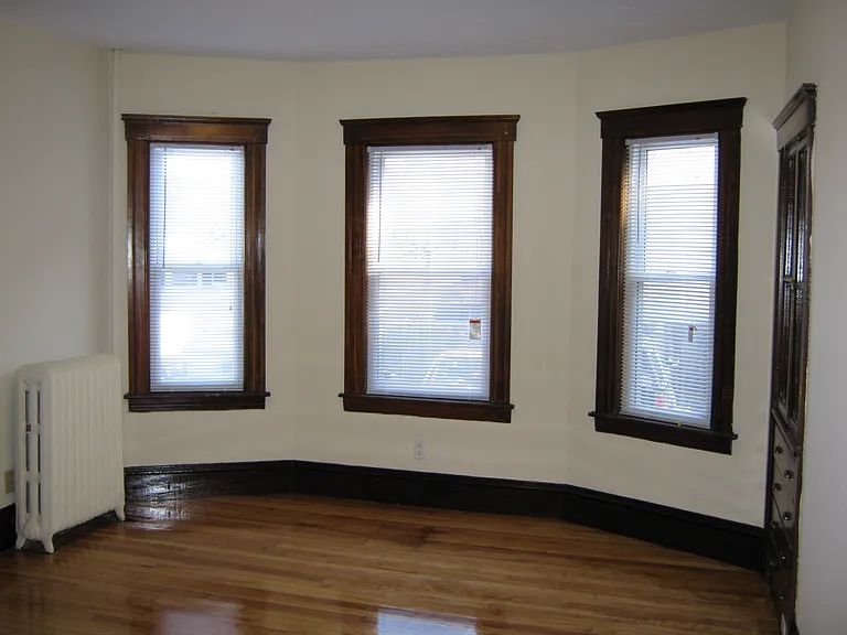 57 John St — Photo 18