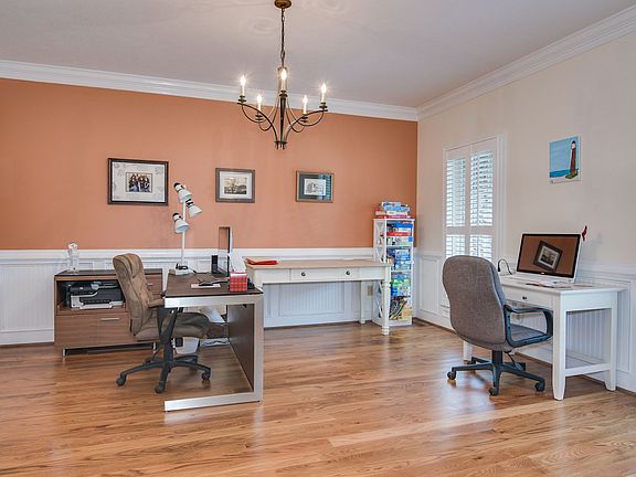 5th image of 115 River Wind Dr
