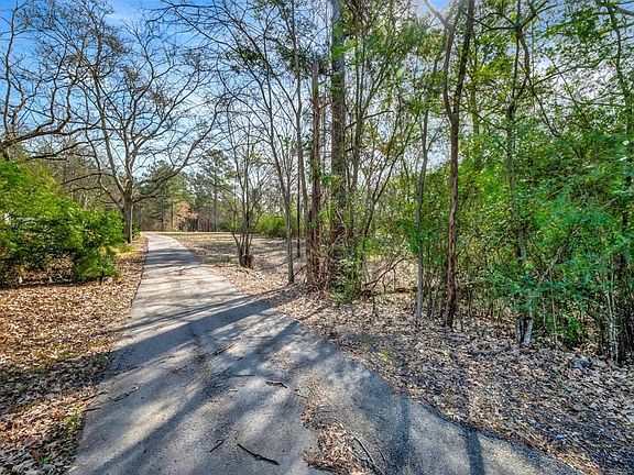 4th image of 408 Ponderosa Dr