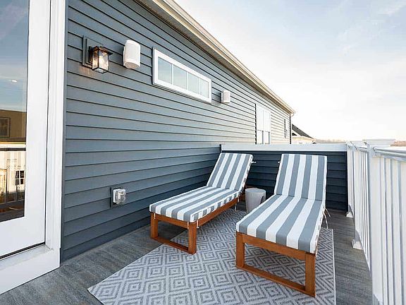 Sycamore Outdoor Terrace